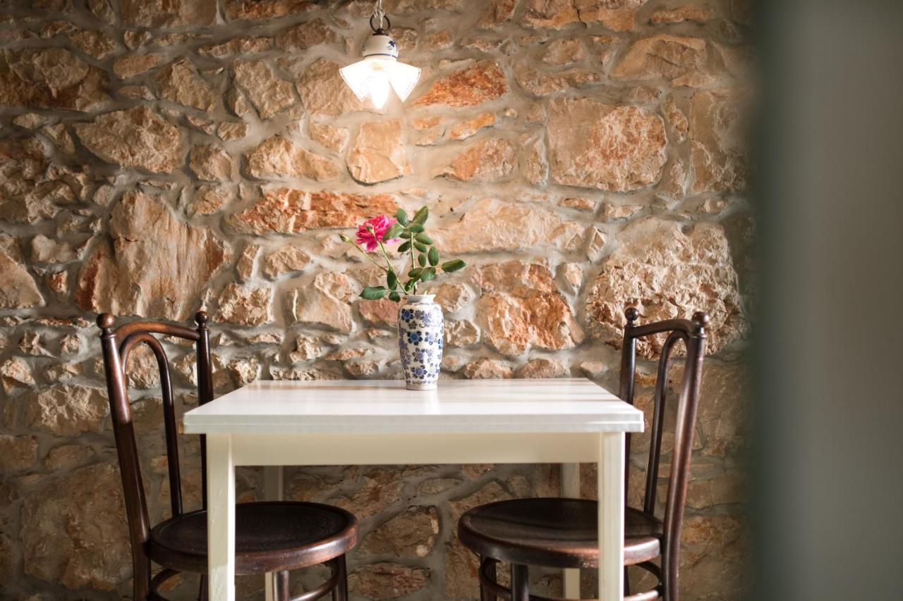 Holiday Home Bozanic Връбник Екстериор снимка