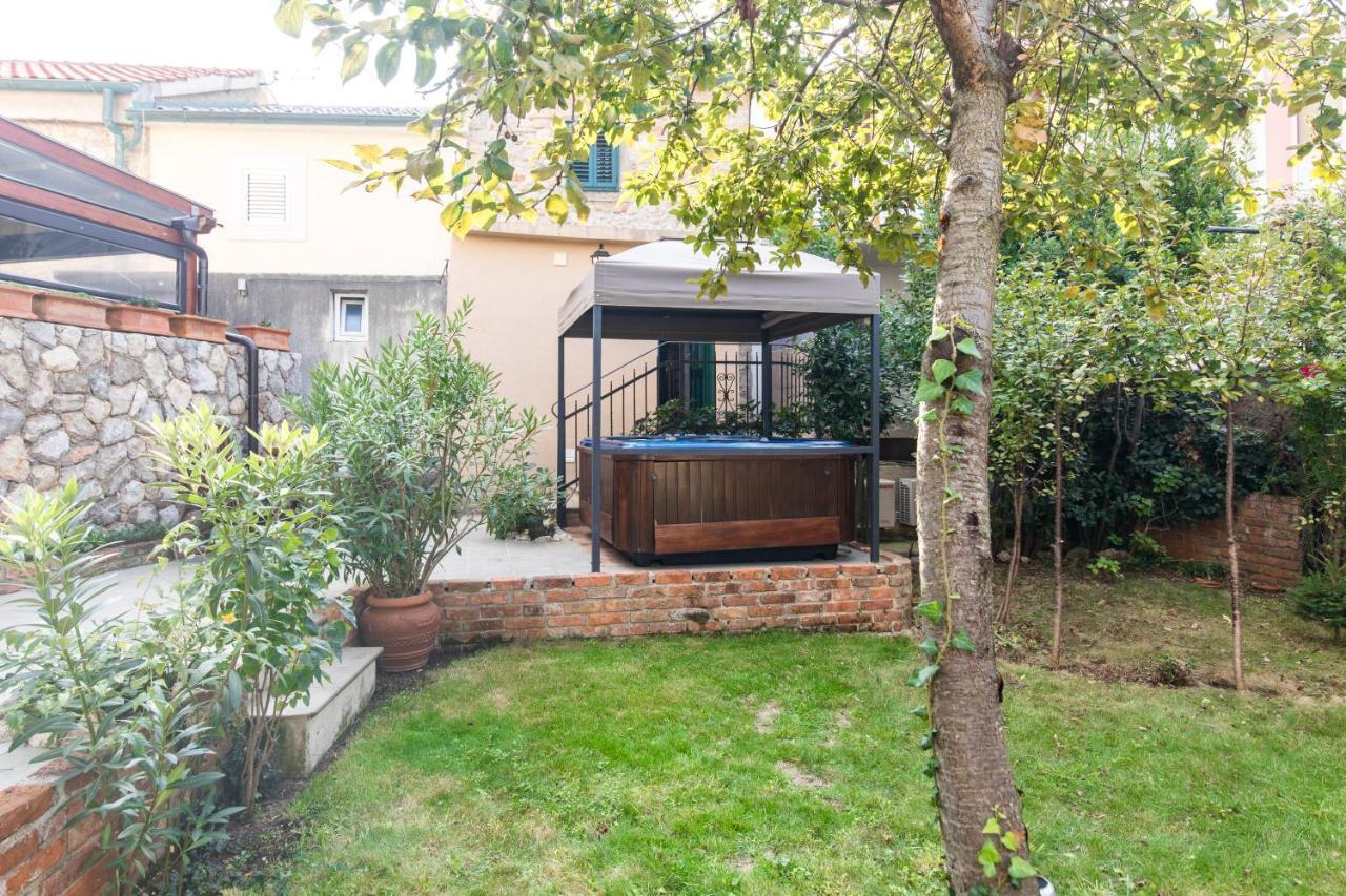 Holiday Home Bozanic Връбник Екстериор снимка